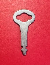 Vintage SINGER Sewing Machine