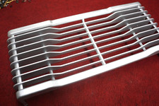 SUZUKI GT 750 RADIATOR COVER