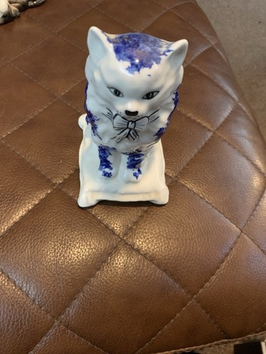 Antique staffordshire cat - antique,
