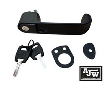 1 TRAILER FRONT DOOR HANDLE LOCKING BLACK PLASTIC IFOR WILLIAMS BOX BV 84 85 105