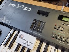 Yamaha V50 Digital Synthesizer