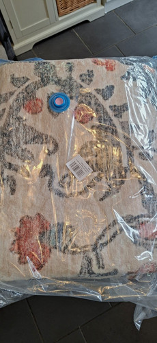Handmade wool hand tufted - handmade,