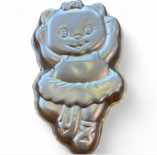 1980s vintage bear ballet - , cake