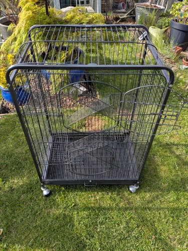 Medium metal cage for - medium,