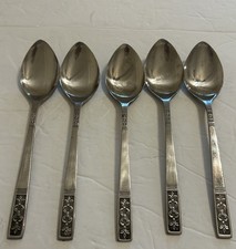 Vintage Customcraft Fluer De Lis Set Of 5 Soup/Dinner Spoon Stainless Flatware
