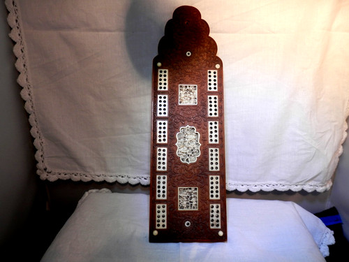 Chinese carved cribbage board