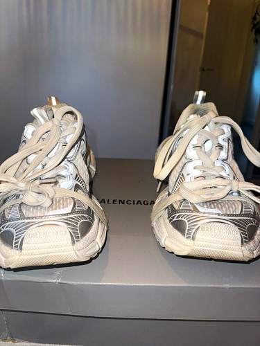 Balenciaga low top - top, up