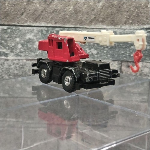 Tadano crane truck red and - tadano,