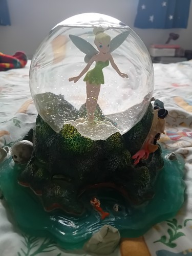 Snowglobe disney peter - snowglobe, pan