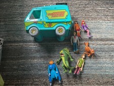 Scooby Doo Mystery Machine Van