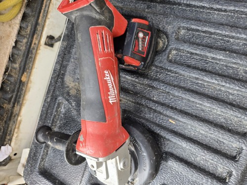 Milwaukee hd18 ag115 battery - milwaukee,
