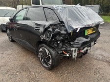 2023 MG 4 TROPHY 150 KW LONG