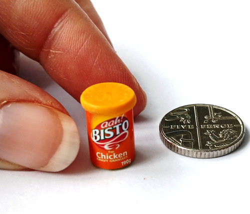 Dolls house miniature - dolls,