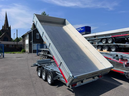 3500kg triple axle - 3500kg, tipper