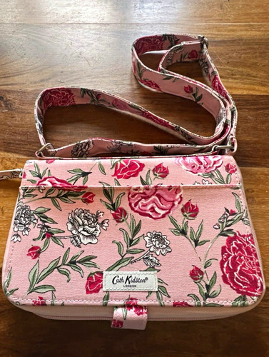Cath kidston floral crossbody - kidston,