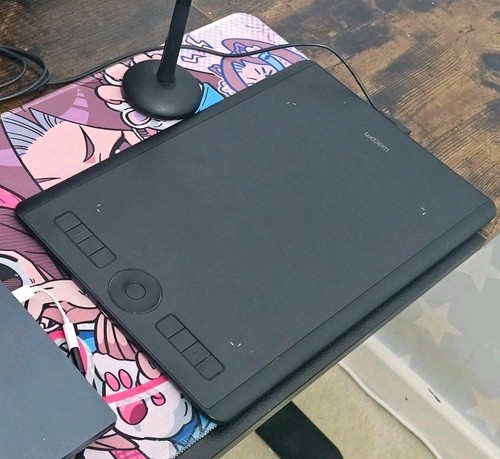 Wacom intuos pro medium - intuos,