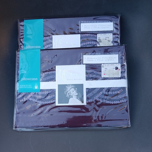Sequin wave plum housewife - wave,