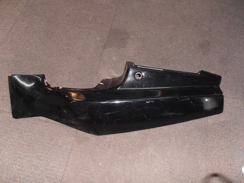 Suzuki gsxr400 gk76a - suzuki, seat