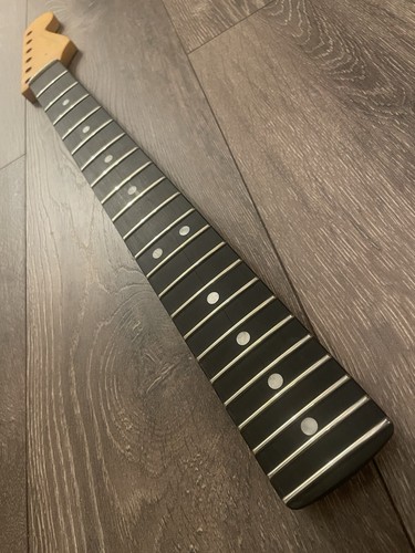 Fender stratocaster fret - fender,