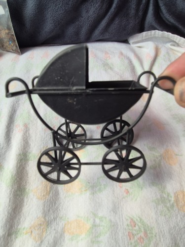 Dolls house victorian - dolls,