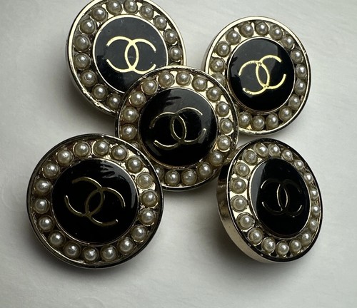 Chanel button set 5 size - button, of