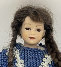 Dolls house HEIDI OTT dressed