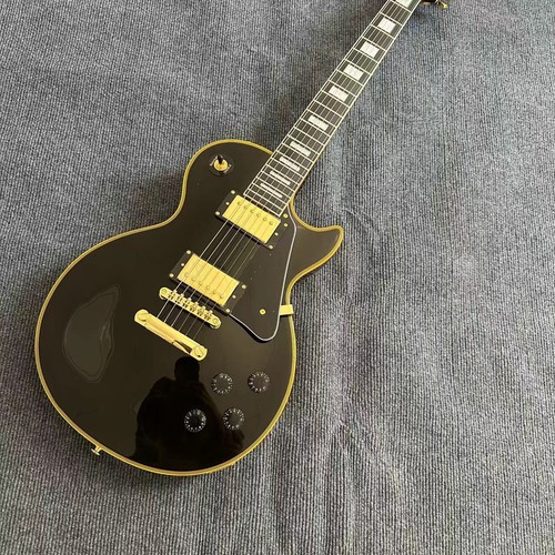 Black beauty electric guitar - beauty,