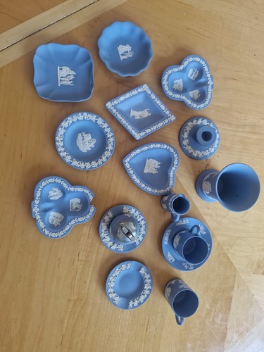 Vintage wedgwood blue bundle - wedgwood,