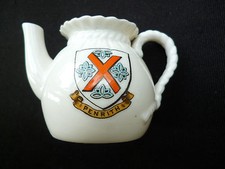  W.H. GOSS CRESTED JUG "
