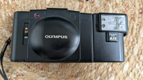 Olympus xa2 electronic flash - olympus,