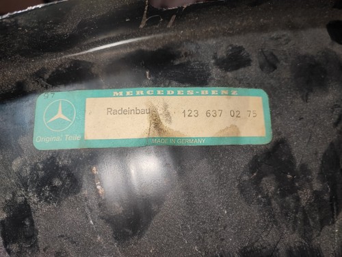 Mercedes w123 rear right inner - w123,