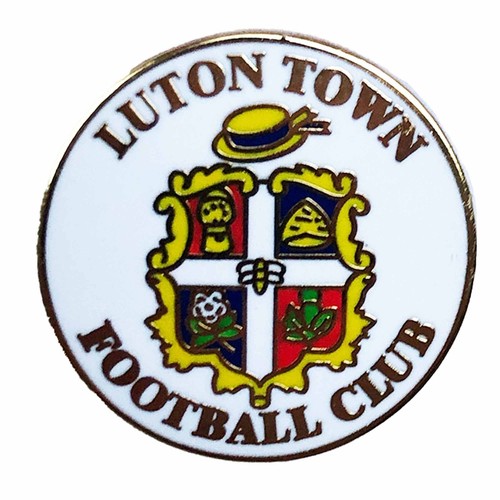 Luton town football crest pin - football,