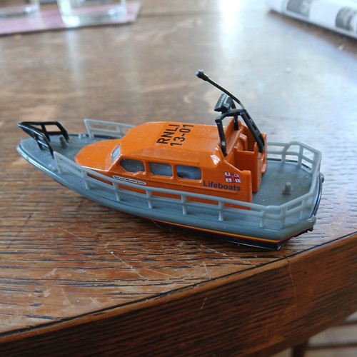 Corgi rnli 01 - corgi, 13-01