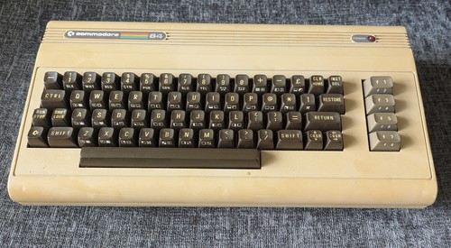 Commodore with pdsid chip - commodore,