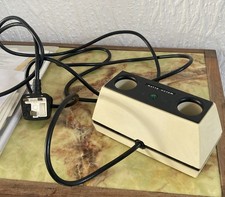 Welch Allyn Desktop Charger: Ophthalmoscope/Retinoscope/otoscope NICAD handles 