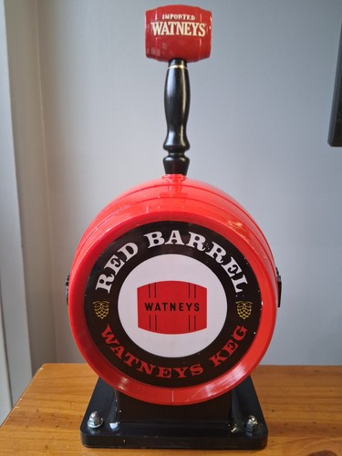 1966 watneys red barrel - red,