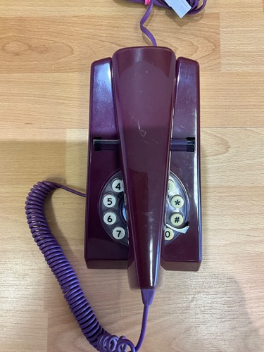 Wild wolf purple - purple, phone