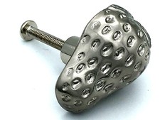 STRAWBERRY KNOBS 40mm brushed