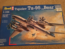 1/144 Revell Tupolev Tu-95