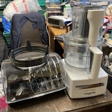 Magimix 3200XL 2.6L Full-Size Food Processor - White