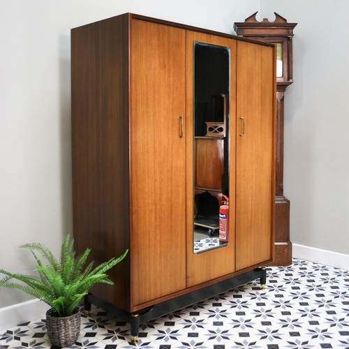 Plan double wardrobe with - double,