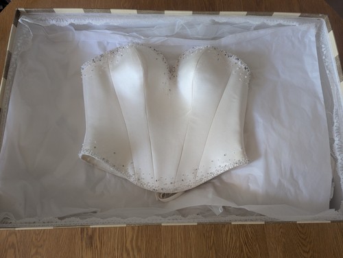Classy boned sexy crystal - classy,