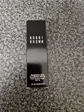 Bobbi Brown Weightless Skin
