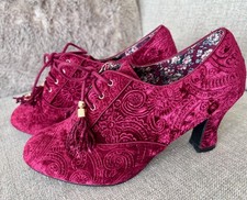 JOE BROWNS Dark Red Velvet