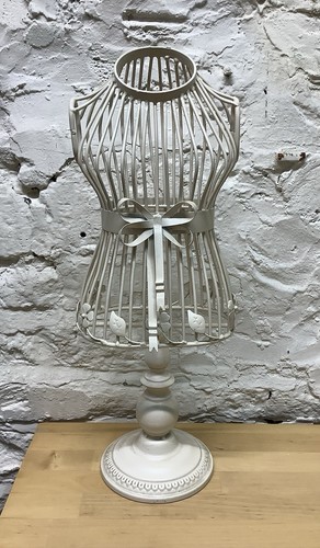 Decorative large cream - large,