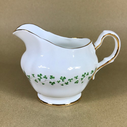 Vintage royal tara - royal,