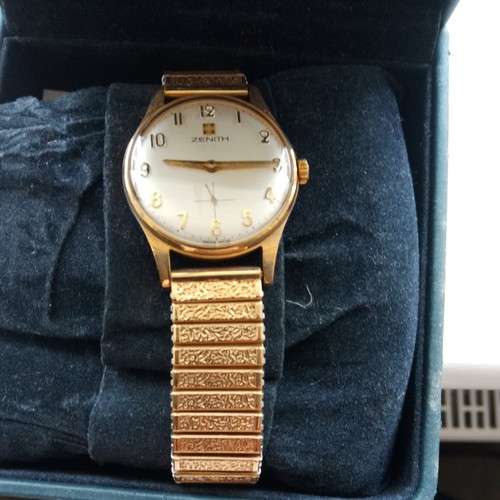 Vintage solid gold zenith - 9k,