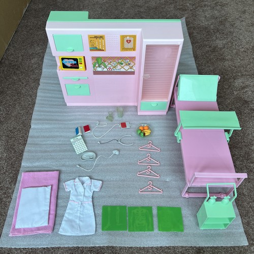 Sindy hospital boxed playset - boxed,