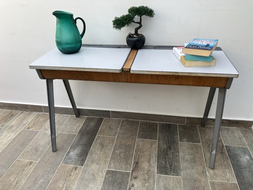 Industrial mid century - mid,