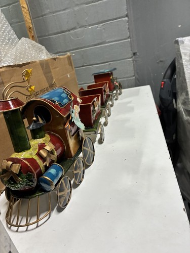 Vintage tin toy train - vintage,